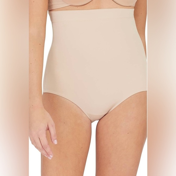 Spanx Assets Shaping Panty Brief Sz Large High Waist - Picture 1 of 7